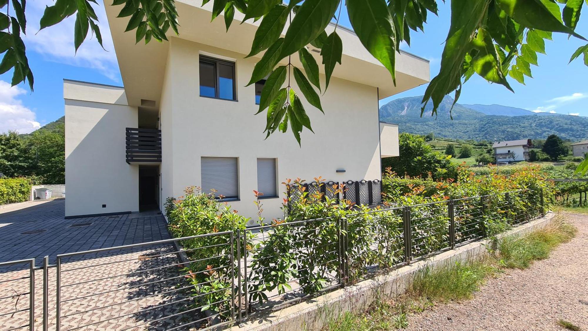 Appartamenti Moderni, Luminosi E Tranquilli Con Parcheggio Privato - Agritur La Tenuta Trento Eksteriør bilde